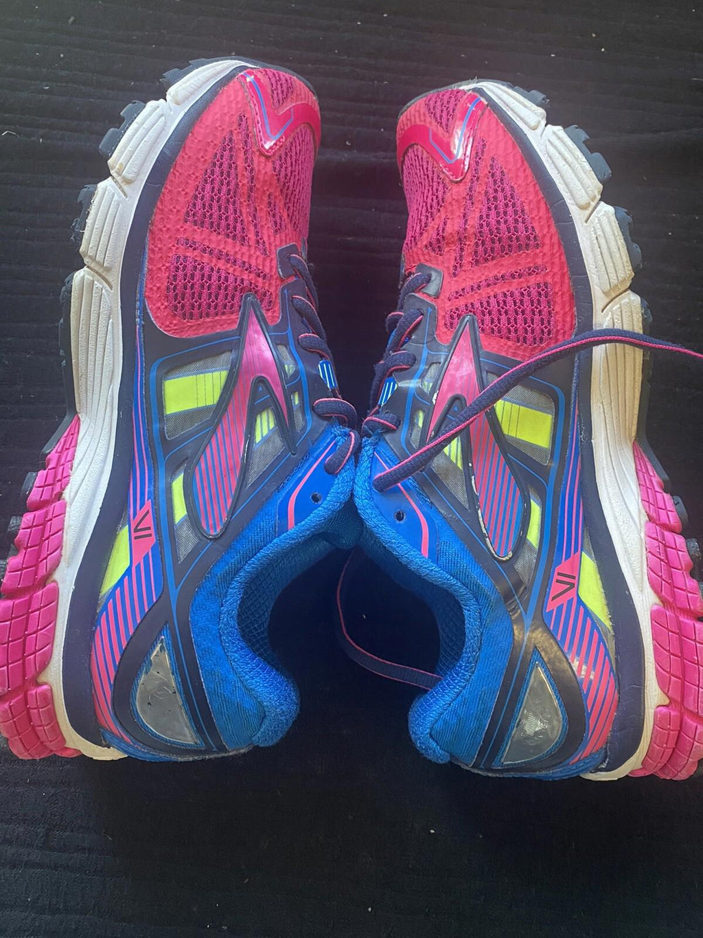 Brooks Womens Ravenna 6 1201821B657 Pink Running Shoes 8.5