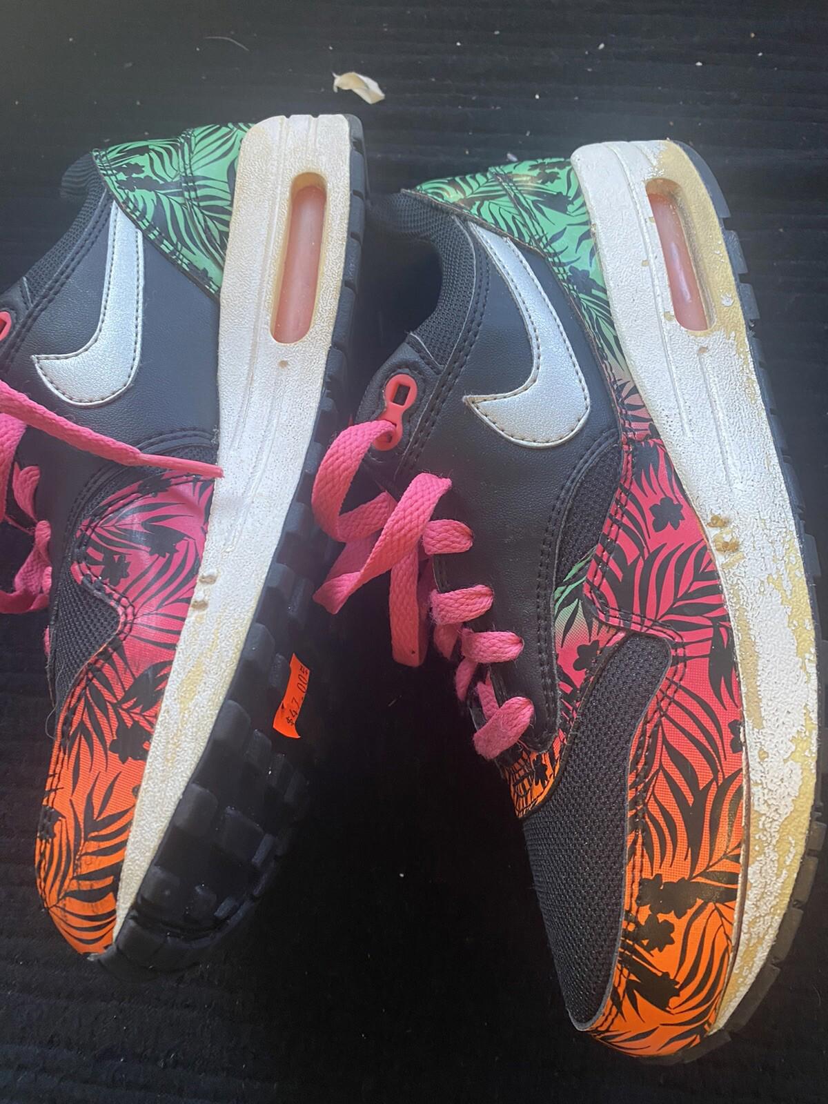 Kids Nike Air Max 90 s 6.5y 705479-001 Black Pink Orange