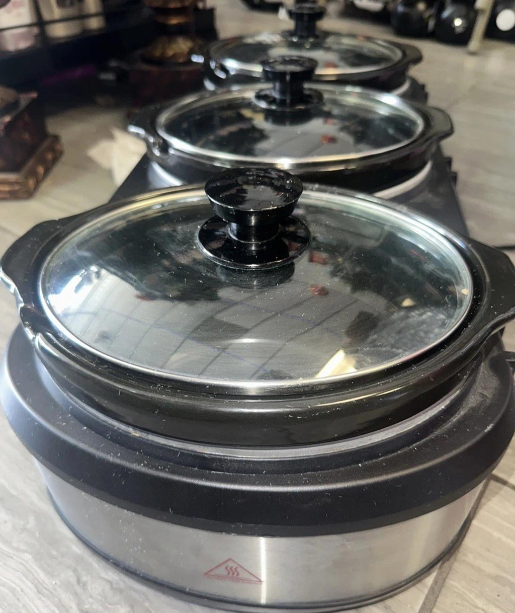 Frigidaire 2.5 Quart Three Pot Slow Cooker Stainless Steel