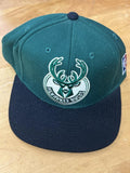 Milwaukee Bucks Mitchell & Ness Black NBA Snapback Baseball