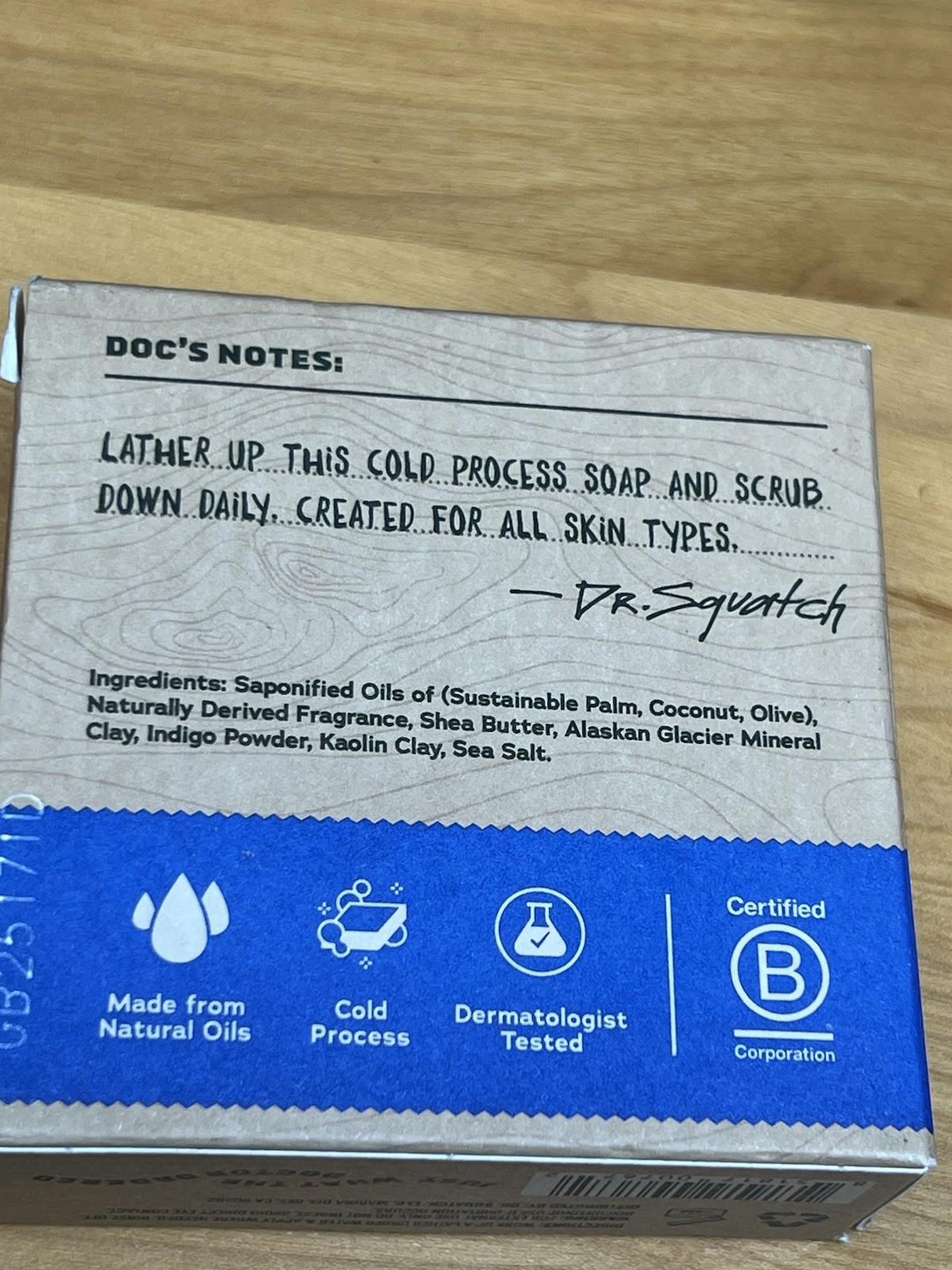 Dr Squatch Men's Natural Soap Fresh Falls 5 oz bar