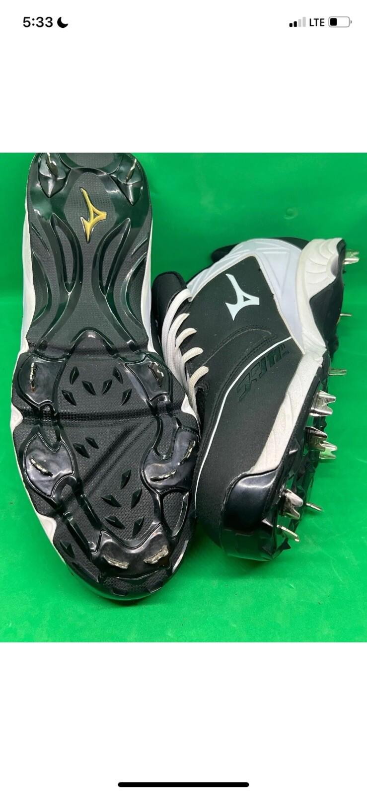 Mizuno Men's 9-Spike Ambition Low Metal Baseball Shoes S 13