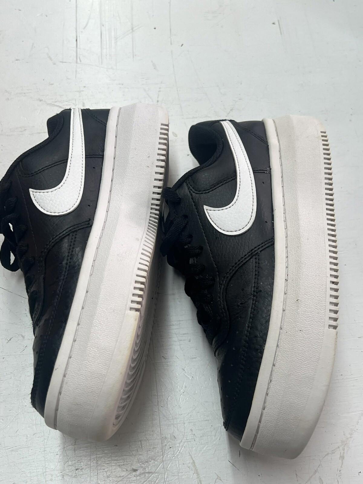 Nike Court Vision Alta Womens US Size 8 Platform Black DM011