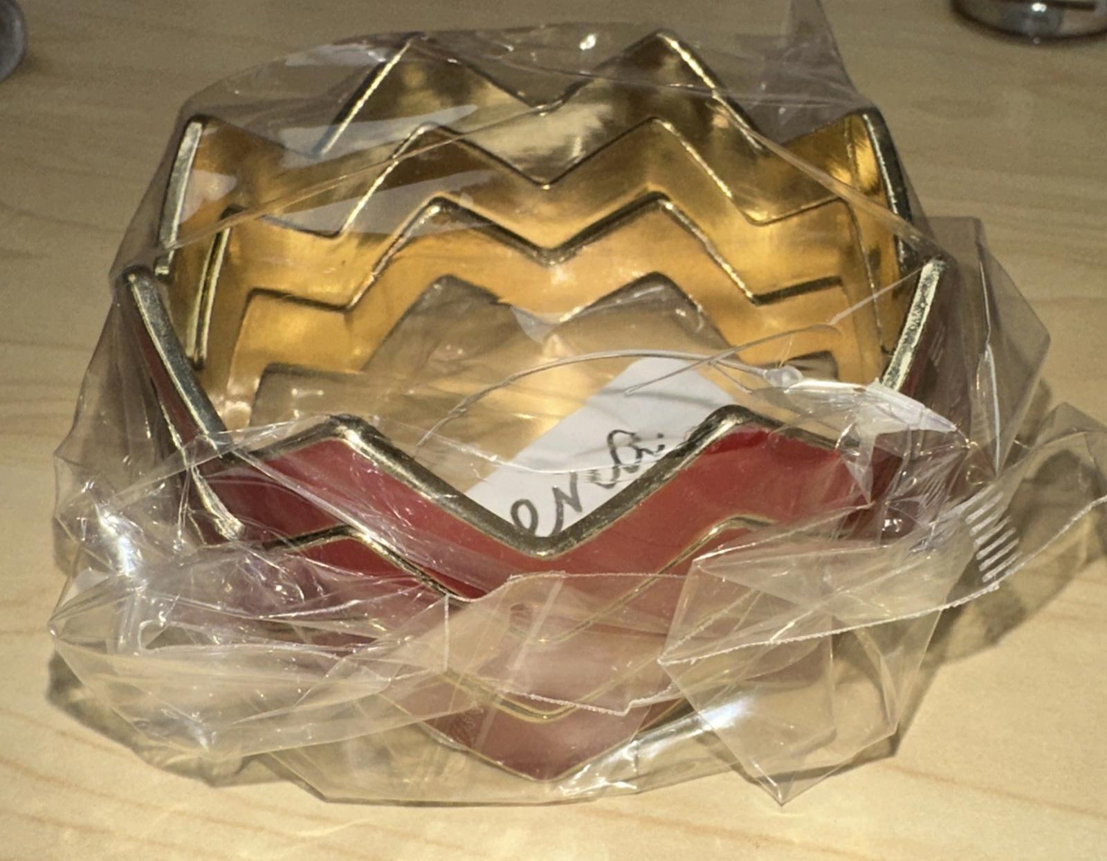 Nena Fashion Jewelry Zig Zag Bracelet Bangle New
