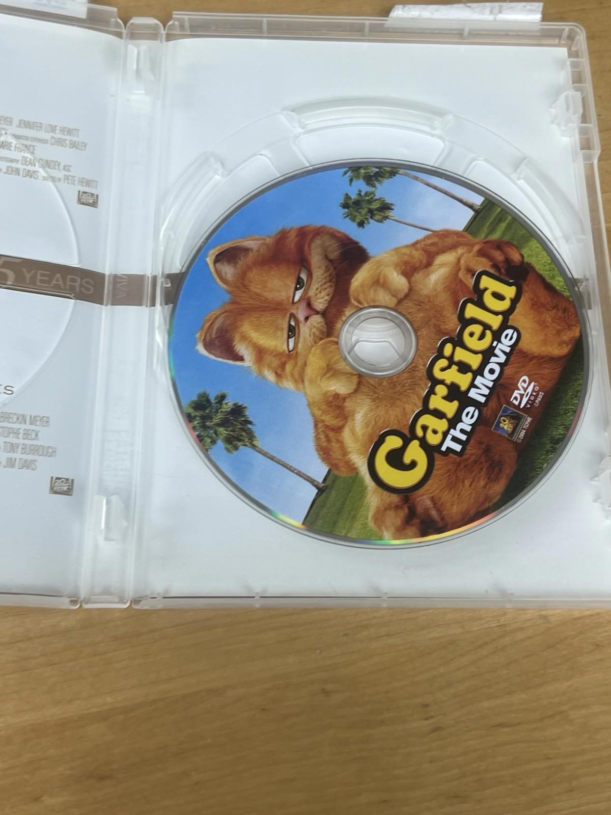 Garfield the Movie, Garfield A Tail Of Two Kitties
