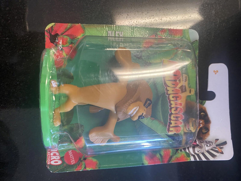 DreamWorks Madagascar Alex Lion Micro Collection Figure