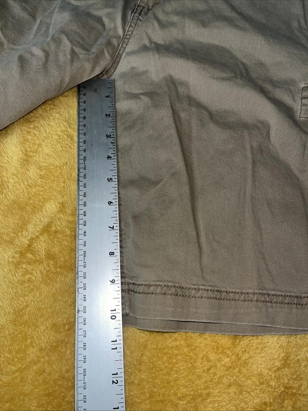 Sun River Clothing Co Brown Khaki Cargo Shorts Size 42