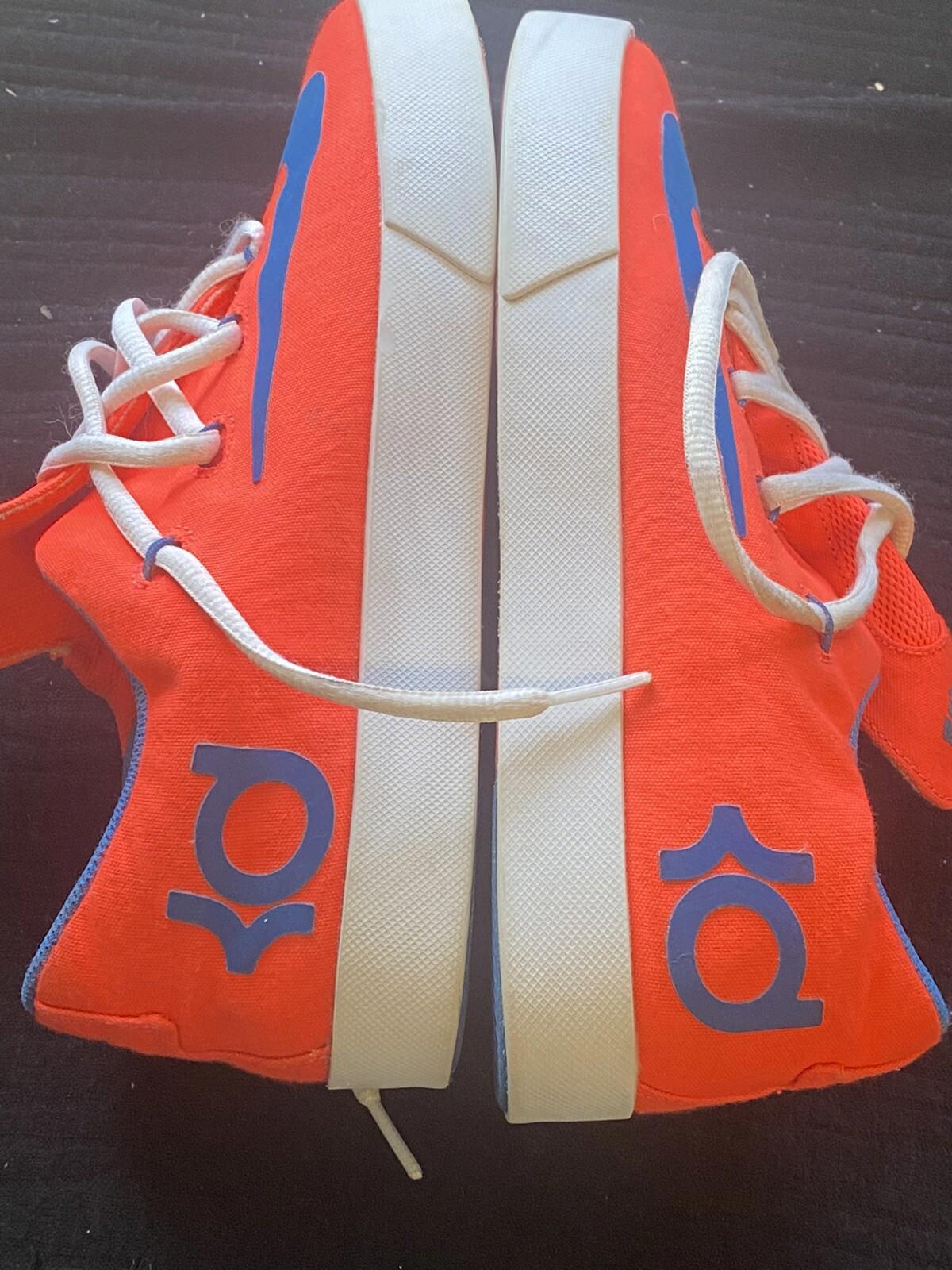 Nike Kevin Durant Vulc GS Kids Youth Size 5 .5Y Orange