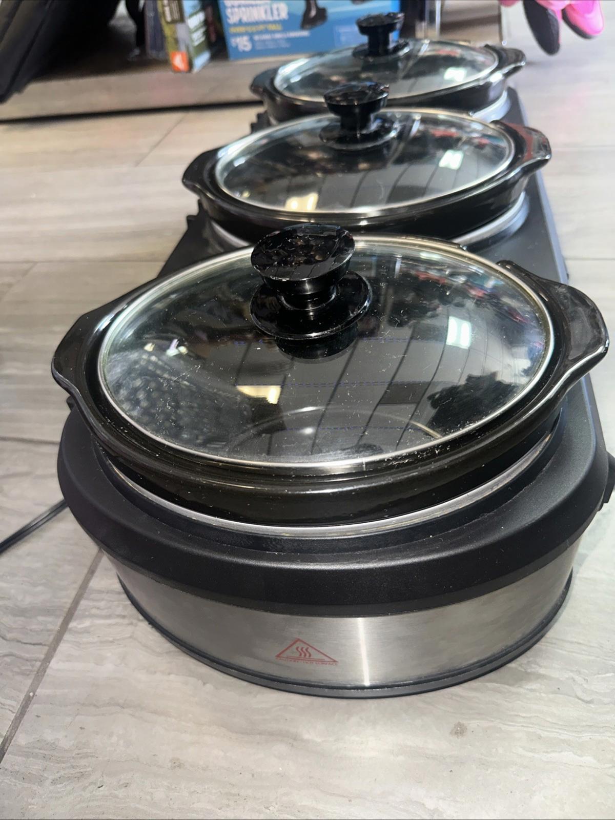 Frigidaire 2.5 Quart Three Pot Slow Cooker Stainless Steel