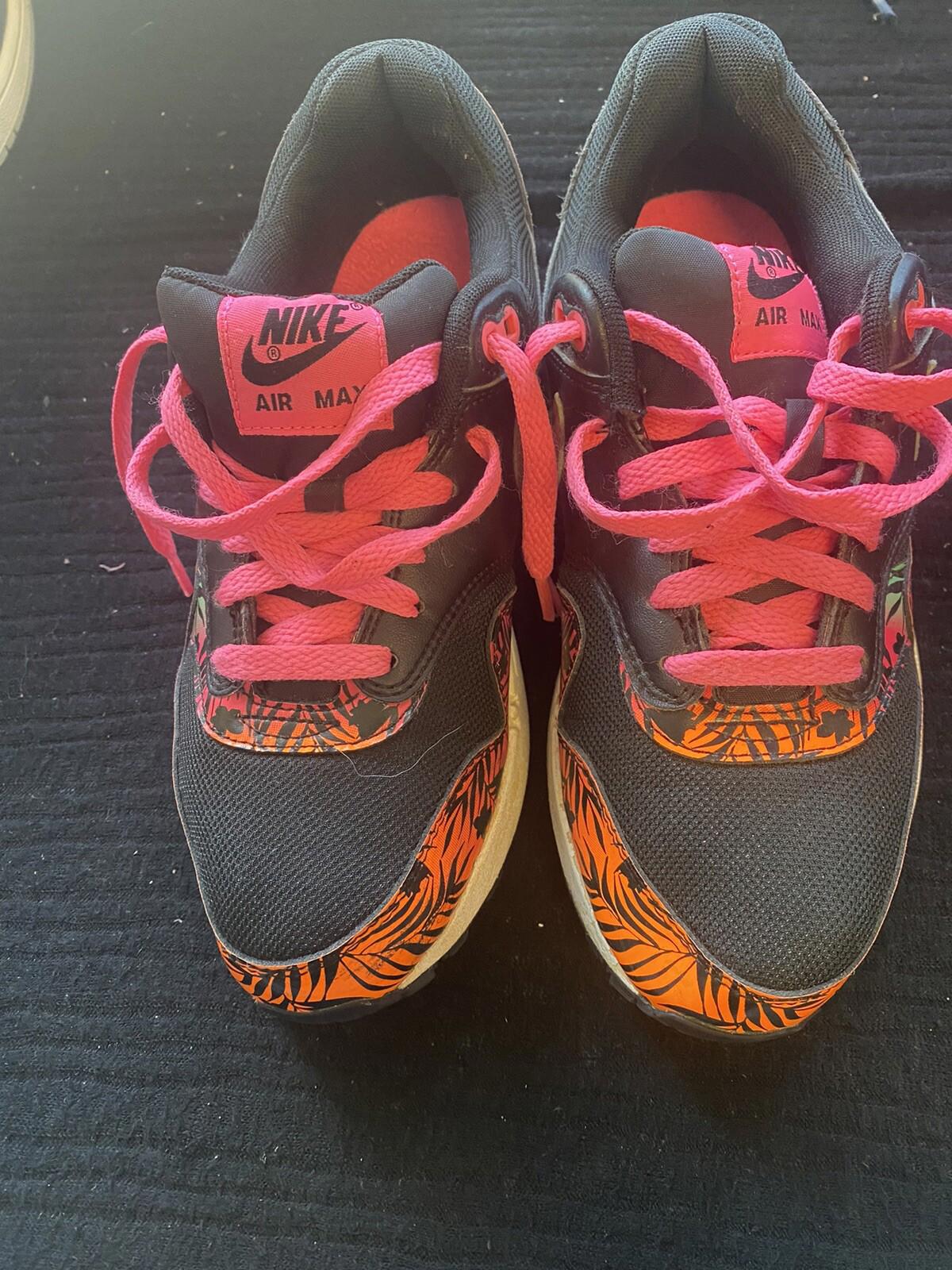 Kids Nike Air Max 90 s 6.5y 705479-001 Black Pink Orange