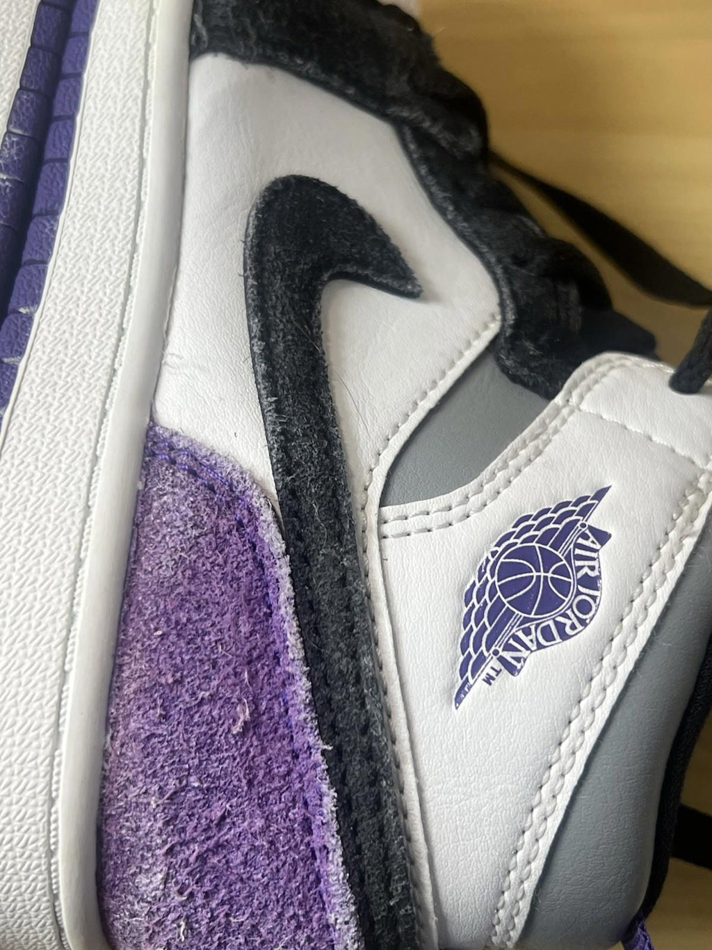 Nike Air Jordan 1 Mid Se (PS) White-Court Purple-Black Sz 2y