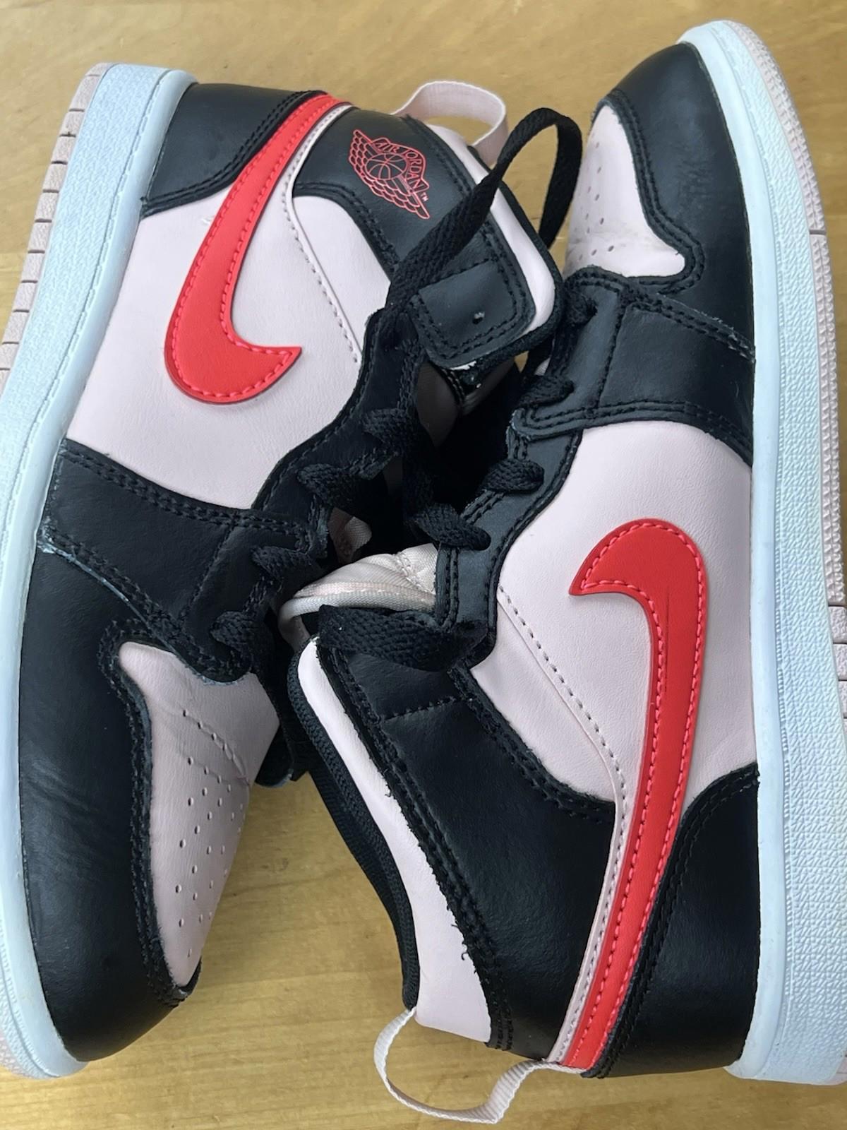 Nike Air Jordan 1 Mid  Sz 3Y 640734-604 Basketball Shoes