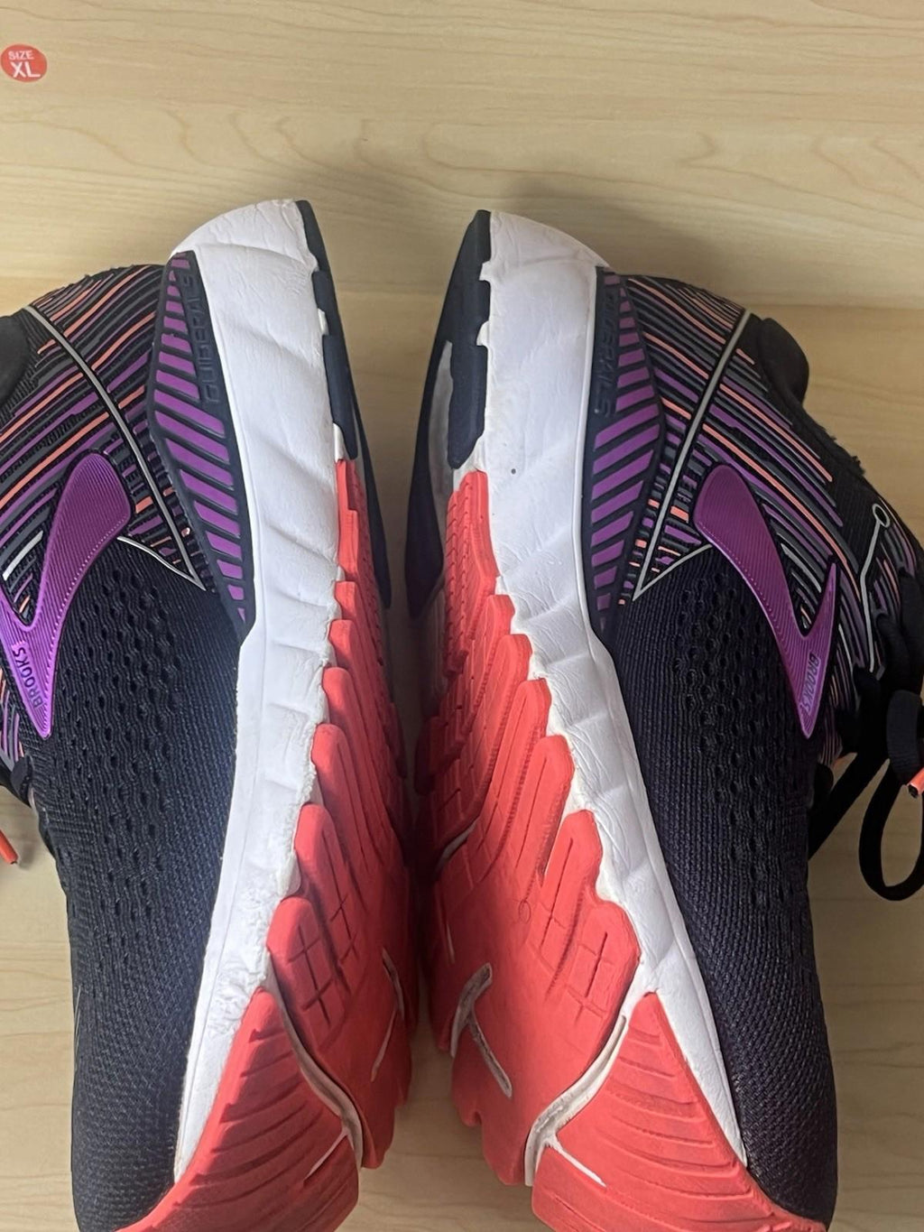 Brooks Adrenaline GTS 19 Black/Purple Running Shoes S 11.5