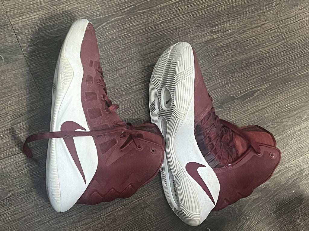 Size 6.5 - Nike Hyperdunk Basketball Mid Burgundy