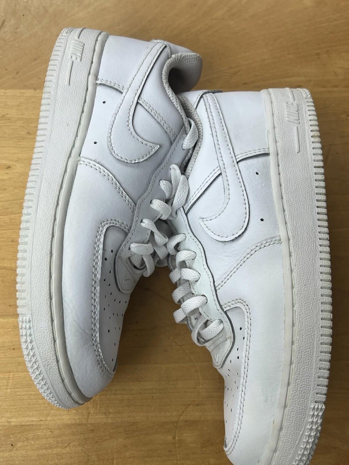 Nike Air Force 1 White Kids Sneaker Leather Lace Up Size 2.5
