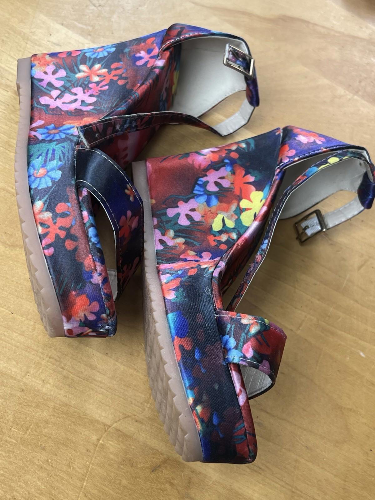 Women's Floral Pattern Wedge Open Toe Platform Ankle Strap
