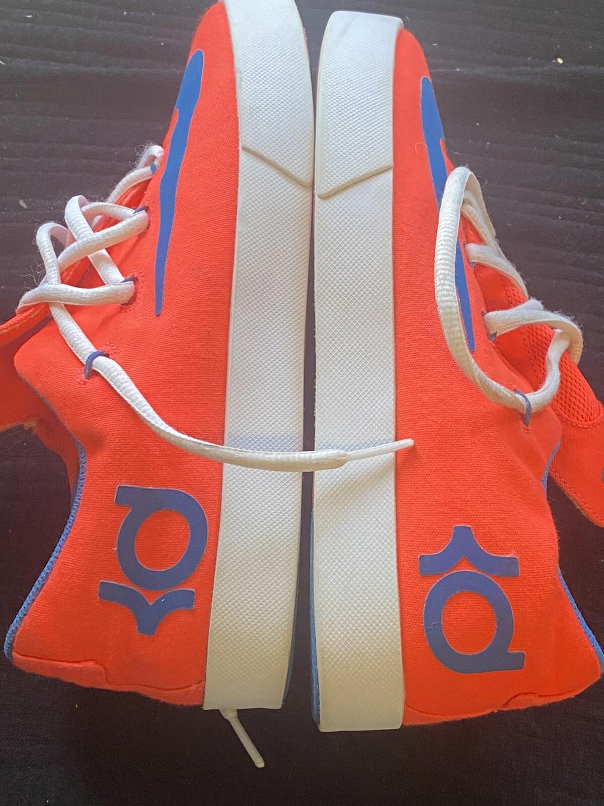 Nike Kevin Durant Vulc GS Kids Youth Size 5 .5Y Orange