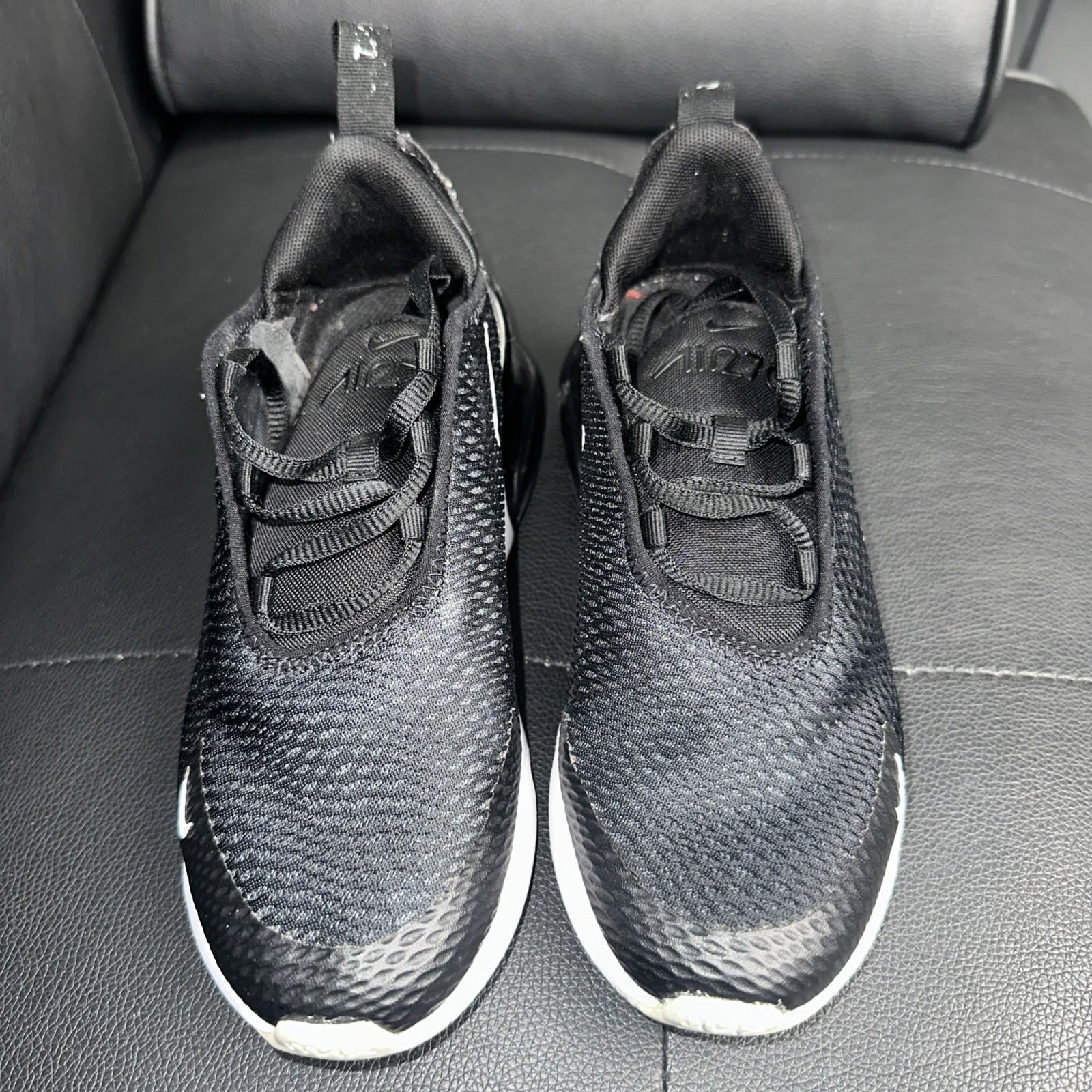 NIKE AIR MAX 270 BLACK WHITE PRE SCHOOL AO2372 001 Size 2.5Y