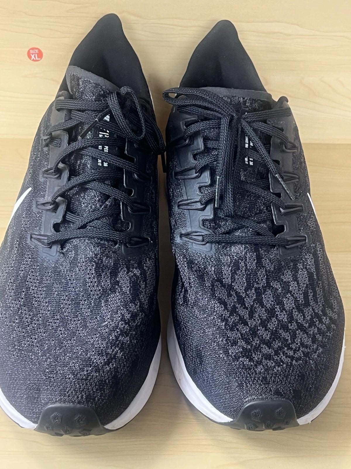 NIKE Men Air Zoom Pegasus 36 Size 11.5 Shoe Black BV1773-004