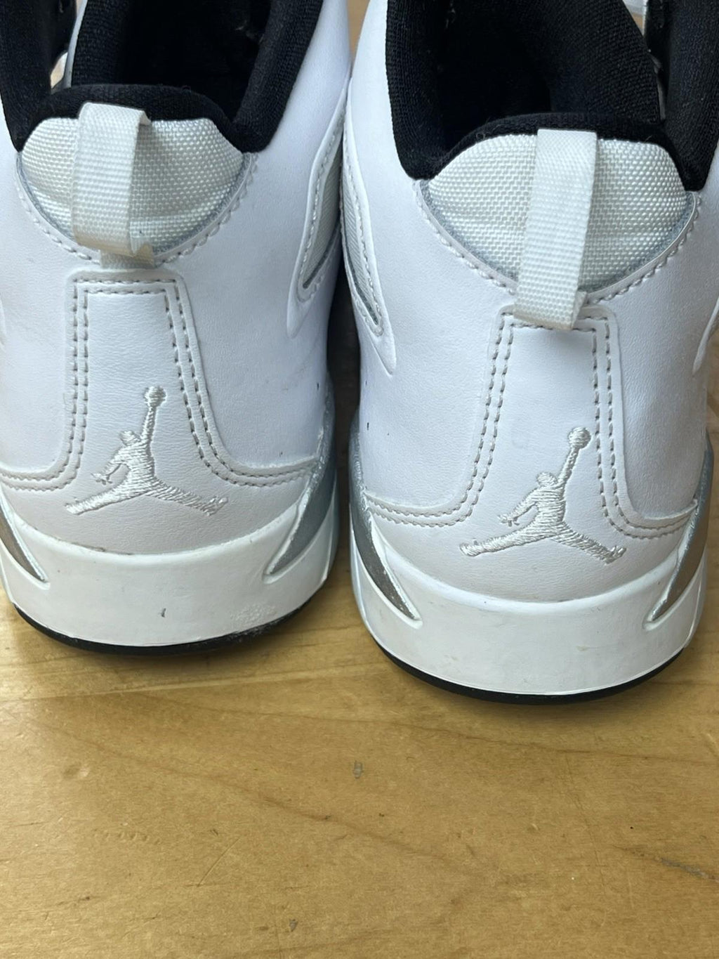Nike Jordan Flight Club 91 "White Metallic Silver" Size 2.5y