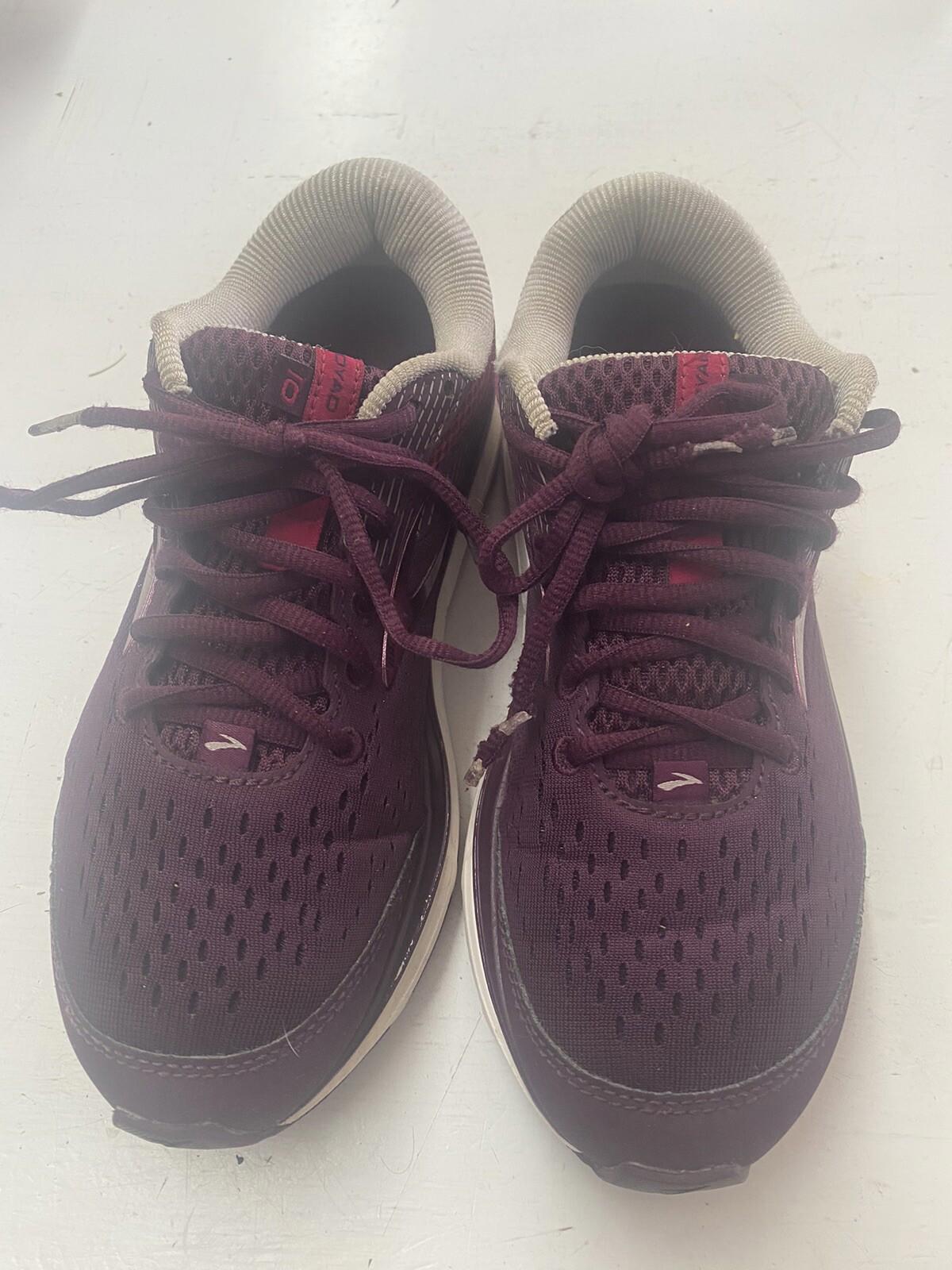 BROOKS DYAD 10 WOMENS RUNNING SHOES SNEAKERS SIZE 7.5