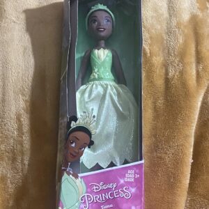 Disney Princess Tiana Fashion Doll, for Kids Ages 3 and Up, Brand new!!