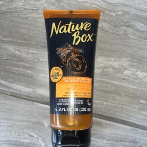 Nature Box 6.8 oz 100% Cold Pressed Apricot Oil Exfoliating Gel Body Wash New