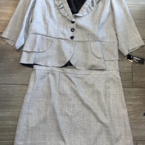 T.Milano Gray Plaid 3/4 Sleeve Ruffle Neck Jacket & Skirt Suit Set Sz 22W