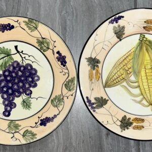 2 Casa Vero By ACK grapes Corn Italian Glaze Pottery Dinner Platers 9 1/2 Inch