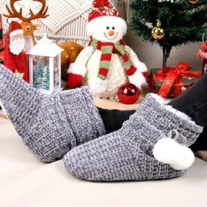 NWT LORDFON Chenille Knit Womens Bootie Slippers with Pom Pom Size 5-6