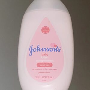 Johnsons Baby Lotion with Coconut Oil Hypoallergenic 10.2 Ounce (300ml)